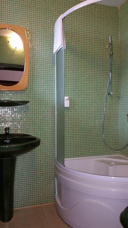 Conacul Balta Alba Hotel Ngoại thất bức ảnh